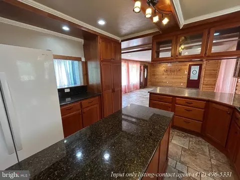 Kitchen - 500 Raystown Rd, Everett, PA 15537 photo 3 of 7