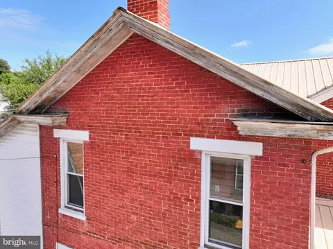 Exterior - 131 W Main St, Everett, PA 15537 photo 7 of 20
