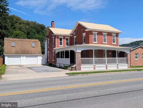 Exterior - 131 W Main St, Everett, PA 15537 photo 11 of 20