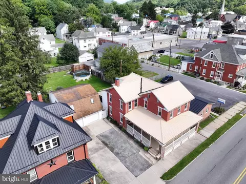View/Area - 131 W Main St, Everett, PA 15537 photo 4 of 5