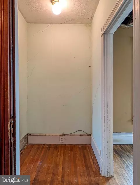 Entry Way - 131 W Main St, Everett, PA 15537 photo 10 of 15