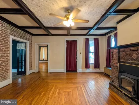 Living - 131 W Main St, Everett, PA 15537 photo 2 of 6