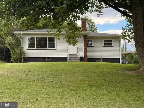 Exterior - 905 Buena Rd, Schellsburg, PA 15559 photo 2 of 4