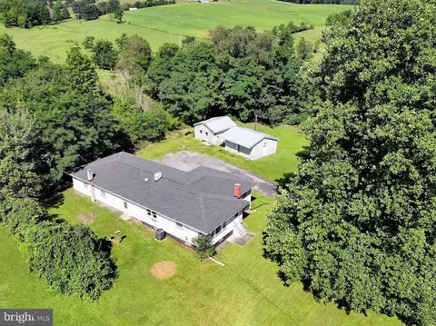 View/Area - 905 Buena Rd, Schellsburg, PA 15559 photo 3 of 7