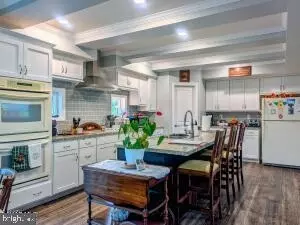 Kitchen - 499 Ritchey Bridge Rd, Everett, PA 15537 photo 1 of 2