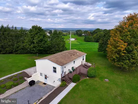 View/Area - 2061 Menchtown Rd, Everett, PA 15537 photo 2 of 10