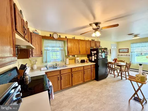 Kitchen - 2061 Menchtown Rd, Everett, PA 15537 photo 3 of 3