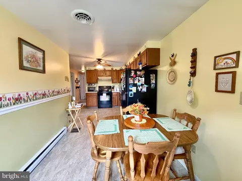 Dining - 2061 Menchtown Rd, Everett, PA 15537 photo 2 of 2
