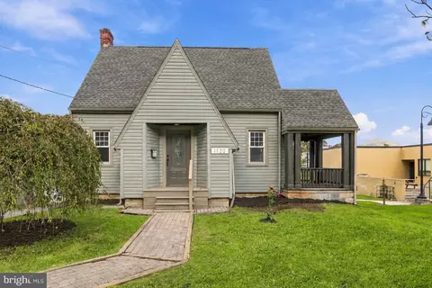 1122 Mifflin St, Saxton, PA 16678