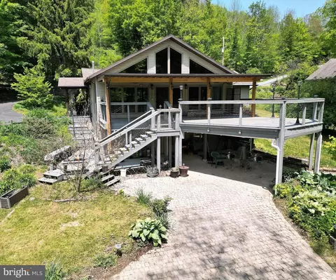 618 Austinville Rd, Troy, PA 16947