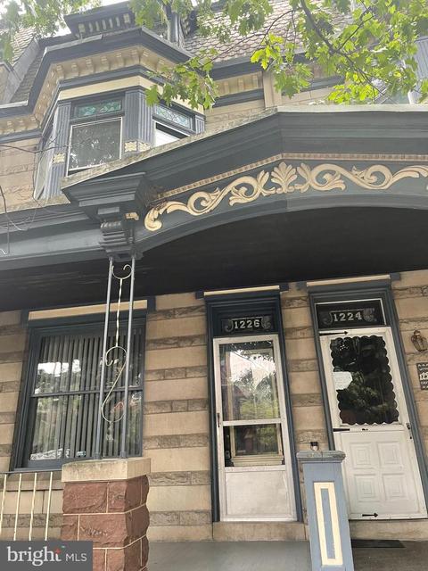1226 Eckert Ave, Reading, PA 19602 photo 1