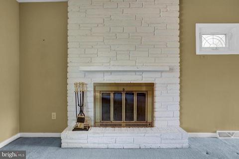 46 Octagon Ave, Sinking Spring, PA 19608 photo 4