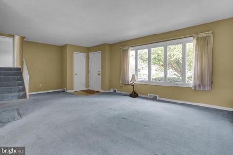 46 Octagon Ave, Sinking Spring, PA 19608 photo 6