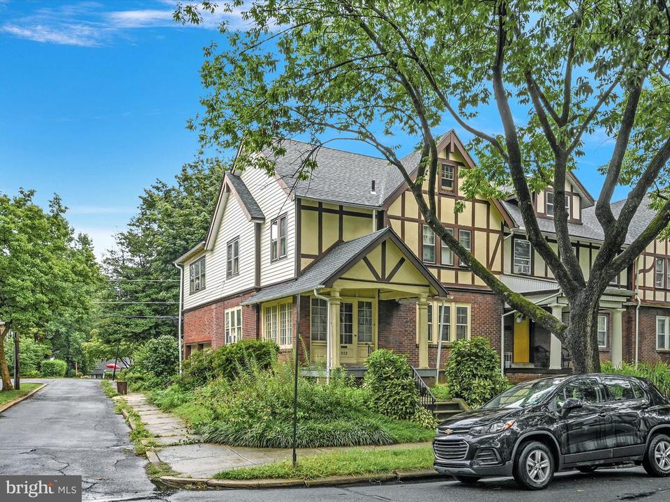 932 Franklin St, Wyomissing, PA 19610 27 Photos MLS PABK2003392