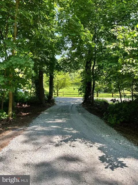1800 Hopewell Rd, Elverson, PA 19520