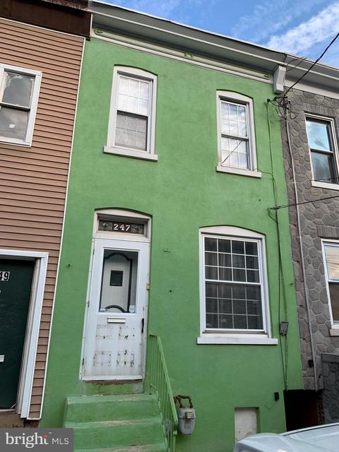 247 Reed St, Reading, PA 19601 photo 1
