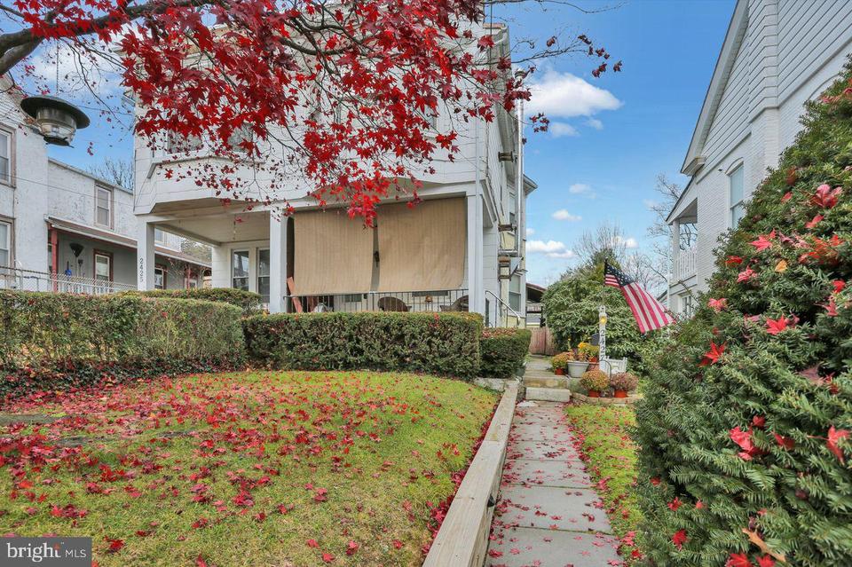 2427 Cumberland Ave, Reading, PA 19606 22 Photos MLS PABK2007006