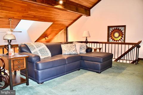 31 Hessian Blvd, Reading, PA 19607 photo 35