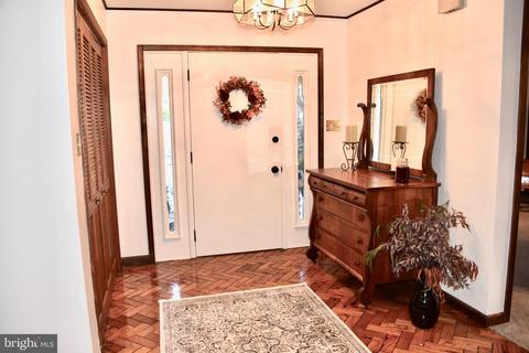 31 Hessian Blvd, Reading, PA 19607 photo 3