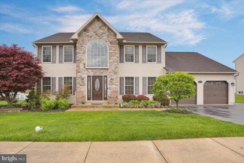 9 Shelly Dr, Sinking Spring, PA 19608 photo 1