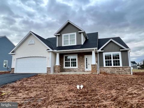 1010 Antonio Dr #43, Reading, PA 19605