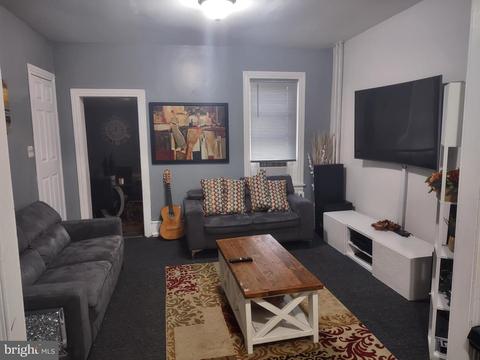 1017 Walnut St, Reading, PA 19601 photo 1