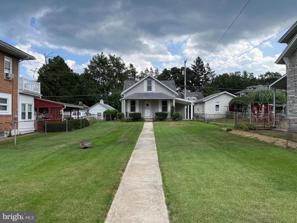 612 N Wyomissing Blvd, Reading, PA 19610 17 Photos MLS PABK2020252