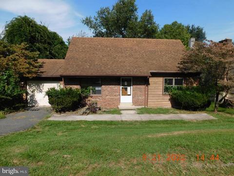 230 Wexham Dr, Reading, PA 19607