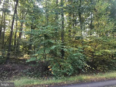 Barbara, Alburtis, PA 18011
