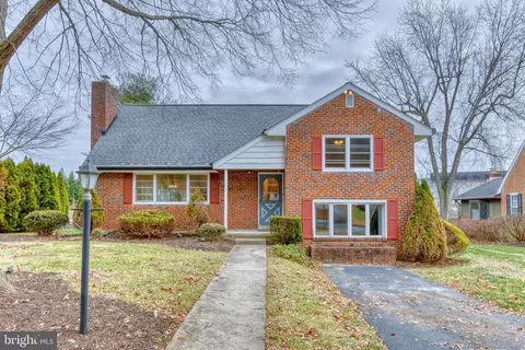 910 Lehigh St, Reading, PA 19601