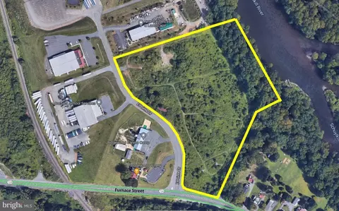 East Point Drive, Birdsboro, PA 19508