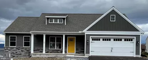 69 Clover Dr #73, Myerstown, PA 17067