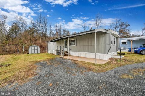 19 Bordic Rd, Reading, PA 19606