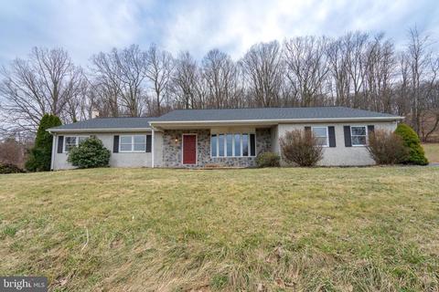 50 Nannygoat Hill Rd, Barto, PA 19504