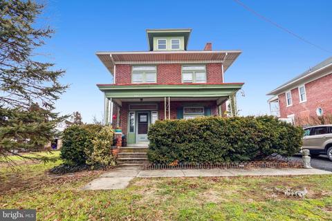 804 N Reading Ave, New Berlinville, PA 19545