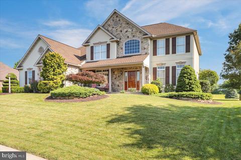 3313 Harwood Ln, Reading, PA 19608
