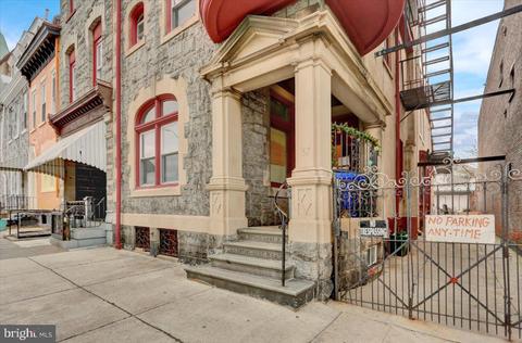 37 S 9th St, Reading, PA 19602