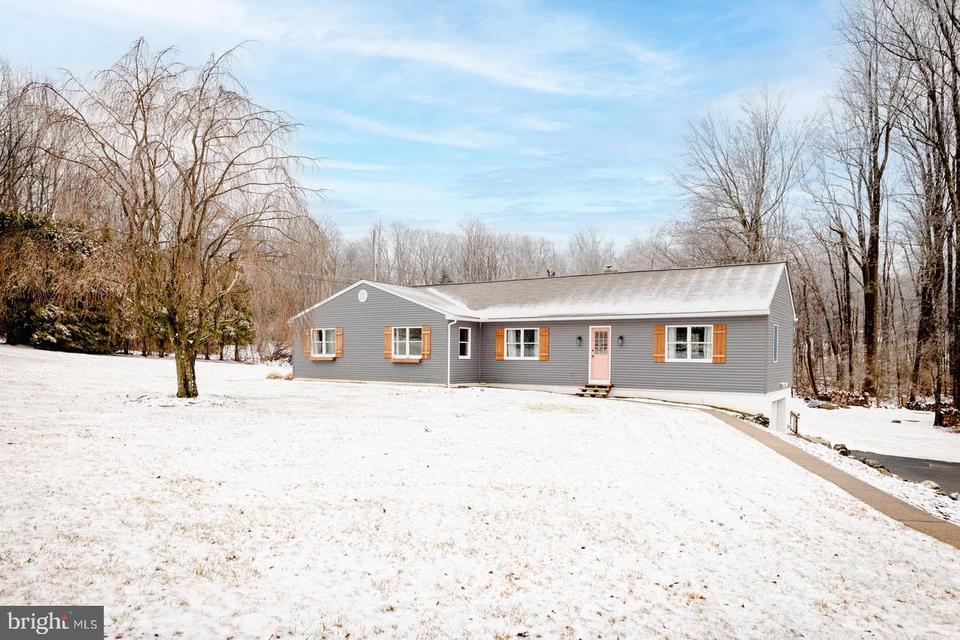  51 Deer Run Rd, Boyertown, PA 19512 photo 3