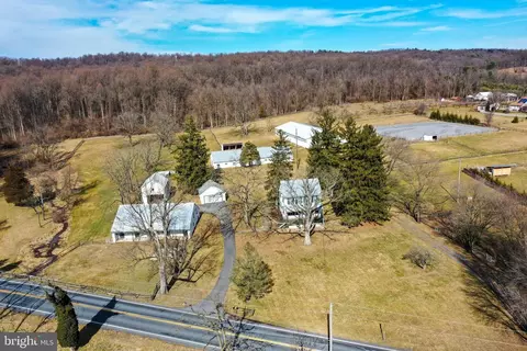 837 Kurtz Mill Rd, Mohnton, PA 19540