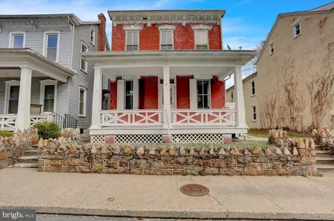 429 Main St, Shoemakersville, PA 19555