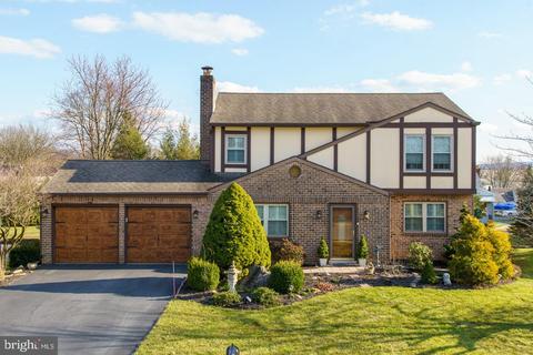 4216 Danor Dr, Reading, PA 19605