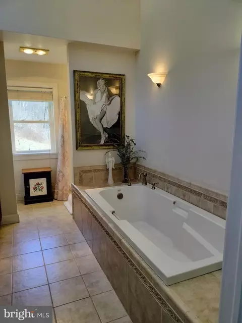 546 Kulps Rd, Barto, PA 19504 photo 38