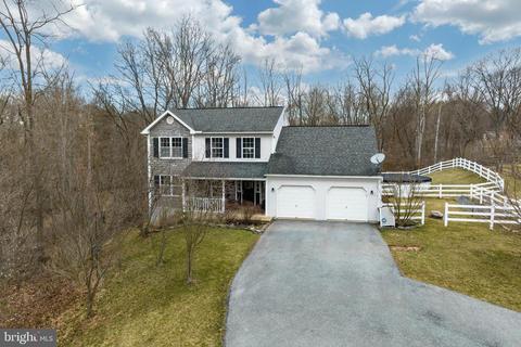 96 Thayer Rd, Birdsboro, PA 19508