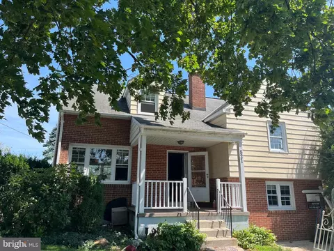 521 Dorchester Ave, Reading, PA 19609