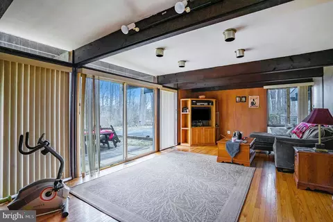 71 Devon Dr, Reading, PA 19606 photo 27