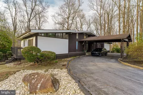 71 Devon Dr, Reading, PA 19606 photo 3