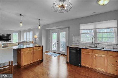 8 Kantner Ln S, Reading, PA 19607 photo 10