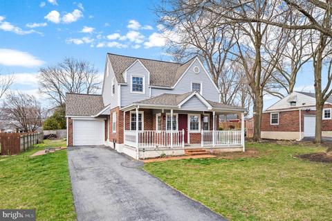 837 Acacia Ave, Reading, PA 19605