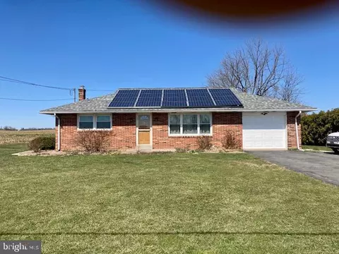 8964 Allentown Pike, Fleetwood, PA 19522