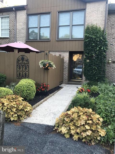 78 Winged Foot Dr, Reading, PA 19607